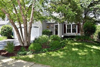 720 Chandler Ave, Geneva, IL 60134