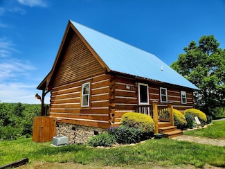 25 Mountain Village Ln, Meadows of Dan, VA 24120