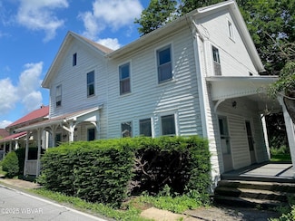 61 Fairground Rd, Mill Hall, PA 17751