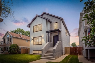 7635 W Balmoral Ave, Chicago, IL 60656