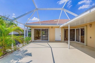 9165 Sun Terrace Cir Unit D, Palm Beach Gardens, FL 33403