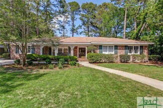 16 E 65th St, Savannah, GA 31405