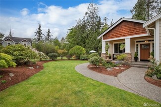 5457 E Blaisdell Ln, Port Orchard, WA 98366