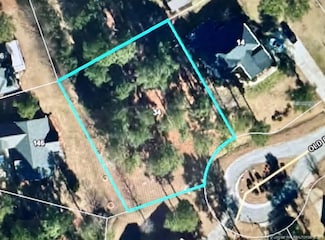 34 Old Pine Ct, Anderson Creek, NC 28390