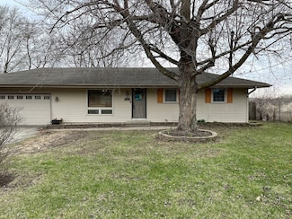 420 Wayne Rd, Rochelle, IL 61068