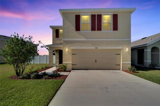 11016 Leland Groves Dr, Riverview, FL 33579