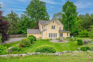 2 Tabor Hill Rd, Lincoln, MA 01773