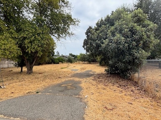 2624 Elm St, Live Oak, CA 95953