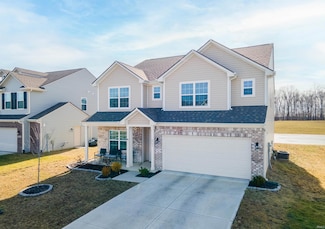 6903 Aster Dr, Pendleton, IN 46064