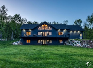 37 Whiteface Memorial Hwy, Wilmington, NY 12997