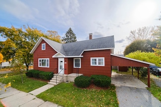 177 8th St, Manistee, MI 49660