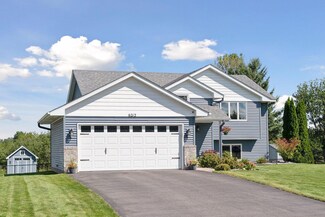 6212 147th St N, Hugo, MN 55038