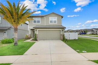 2083 Gold Dust Dr, Minneola, FL 34715