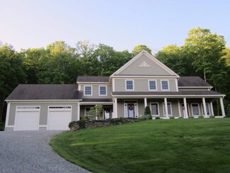 67 McClellan Farm Rd, Underhill, VT 05489