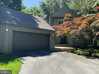 1675 Cedar Hollow Way, Reston, VA 20194