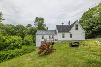 257 Common Rd, Union, ME 04862