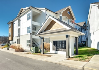 934 Governors Ct Unit 204, Antioch, TN 37013