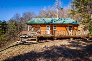 1586 Walton Branscome Rd, Hillsville, VA 24343