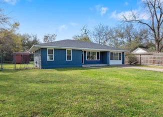 1112 Winter St, Bryan, TX 77803