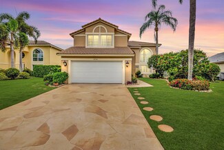 8704 Windy Cir, Boynton Beach, FL 33472