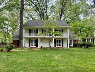 6378 Kirby Oaks Dr, Memphis, TN 38119