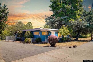 285 S 5th St, Monroe, OR 97456