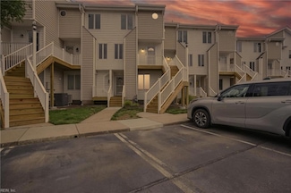 100 Pinewood Rd Unit 128, Virginia Beach, VA 23451