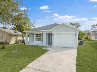 1276 15th Ave SW, Florida Ridge, FL 32962