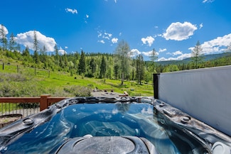 777 O`neil Creek Rd, Kalispell, MT 59901