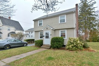 14 Houston Ave, Milton, MA 02186