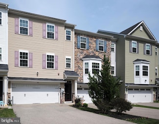 143 Graystone Dr, Feasterville-Trevose, PA 19053
