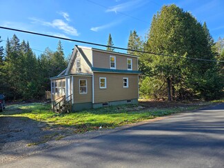 8 Wilcox Rd, Cary Plantation, ME 04471