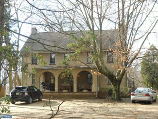 134 Cottage Ave, Moorestown, NJ 08057