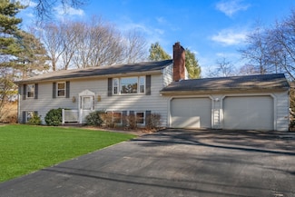 12 Morrill Dr, Wayland, MA 01778