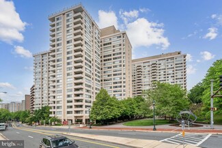 4515 Willard Ave, Chevy Chase, MD 20815