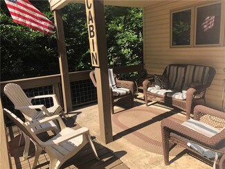 110 Forrest Rd, Confluence, PA 15424