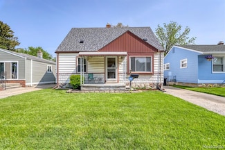 620 W Kalama Ave, Madison Heights, MI 48071