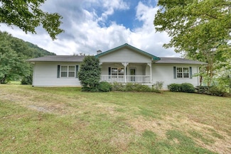 1545 Eagle Mountain Rd, Hiawassee, GA 30546