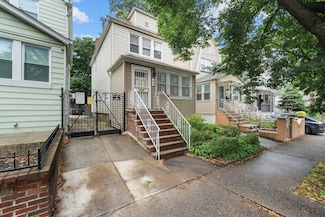 26-33 94th St, East Elmhurst, NY 11369