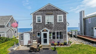 36 Ocean St, Marshfield, MA 02050