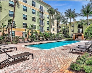 1919 Van Buren St Unit 111A, Hollywood, FL 33020