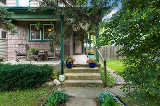 2444 Summit St, Columbus, OH 43202