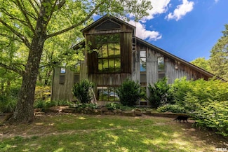 310 Cross Creek Ln, Cobden, IL 62920