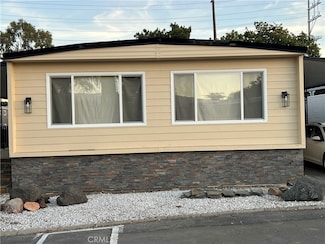 8801 Eton Ave Unit 131, Canoga Park, CA 91304