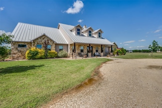 221 Cattle Trail, Tioga, TX 76271