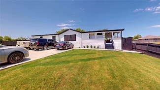 100 Mcdaniel Dr, Little Elm, TX 75068