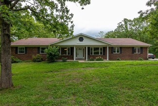 5416 Terry Lee Dr, Bloomsdale, MO 63627