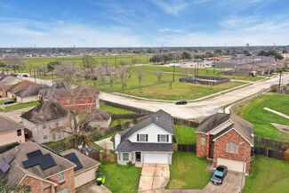1906 Wood Trails Ct, Missouri City, TX 77489