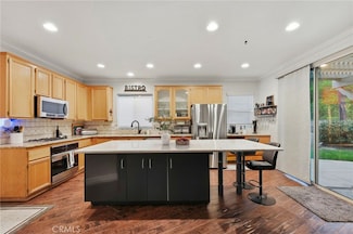 28649 Silverking Trail, Santa Clarita, CA 91390