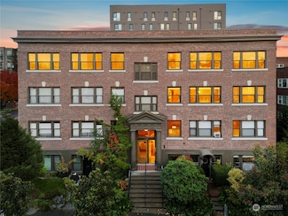 1136 13th Ave Unit 104, Seattle, WA 98122